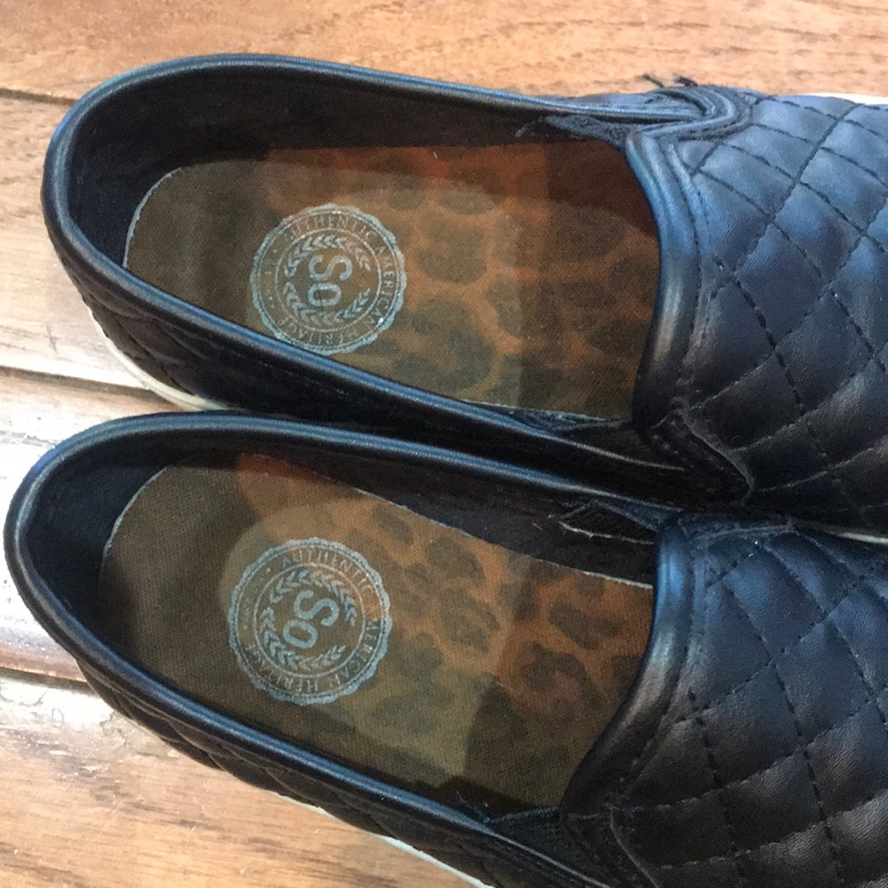 Slip ons - Picture 2 of 5